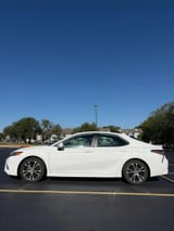 2020 Toyota Camry - Preview 3