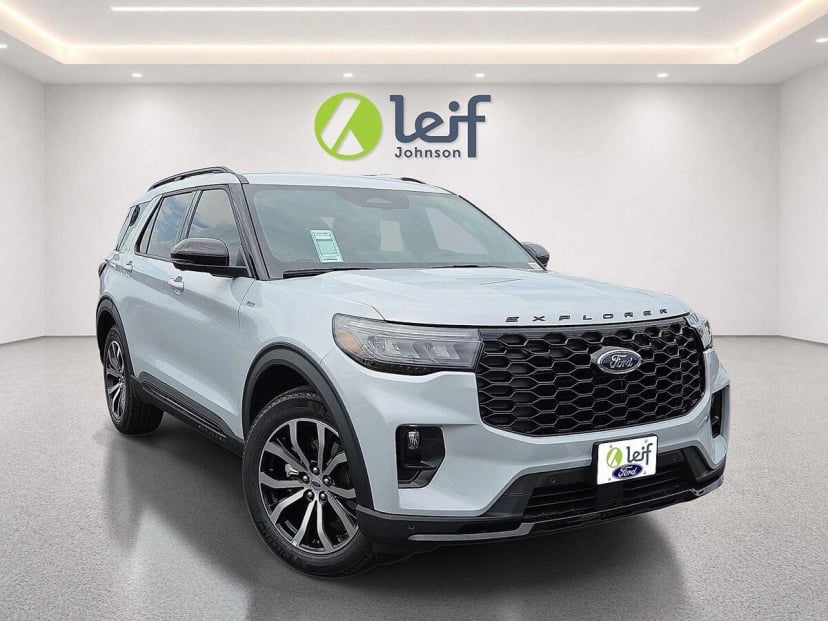 2026 Ford Explorer - Image 1