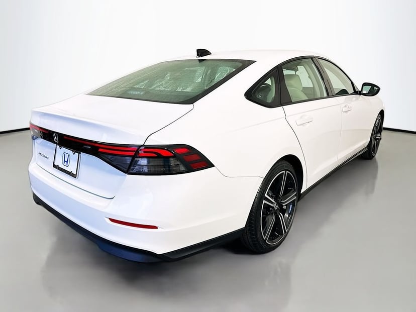 2026 Honda Accord - Image 3