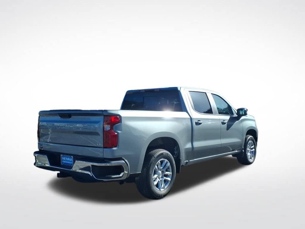 2026 Chevrolet Silverado 1500 - Image 2