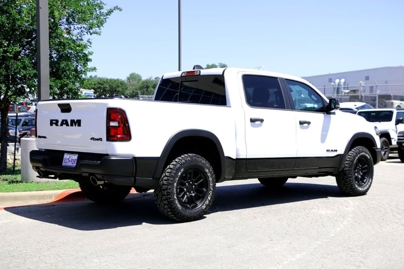 2026 Ram 1500 - Image 2
