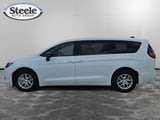 2025 Chrysler Voyager - Preview 2