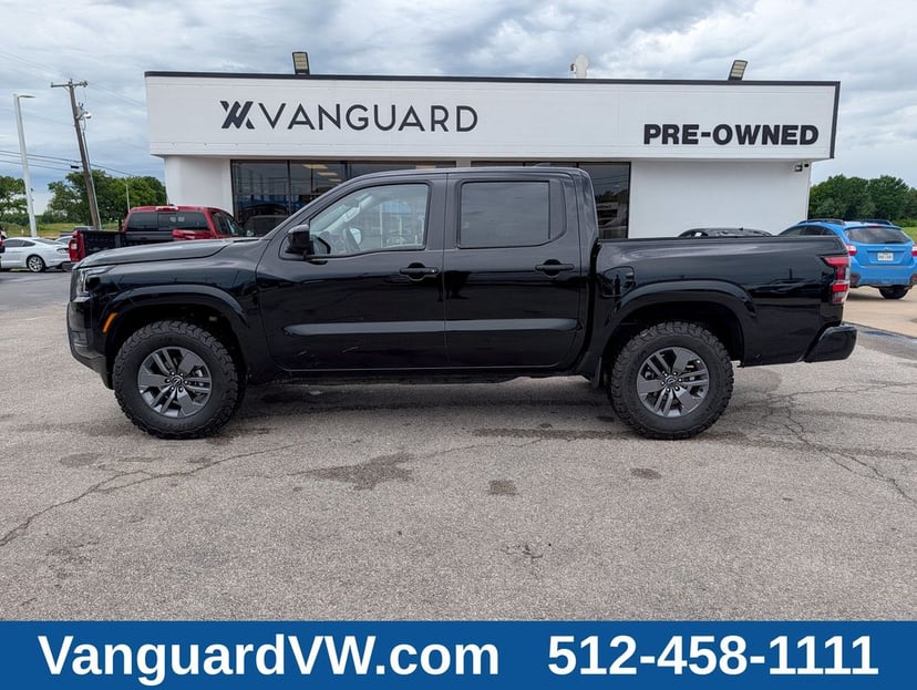 2026 Nissan Frontier - Image 2