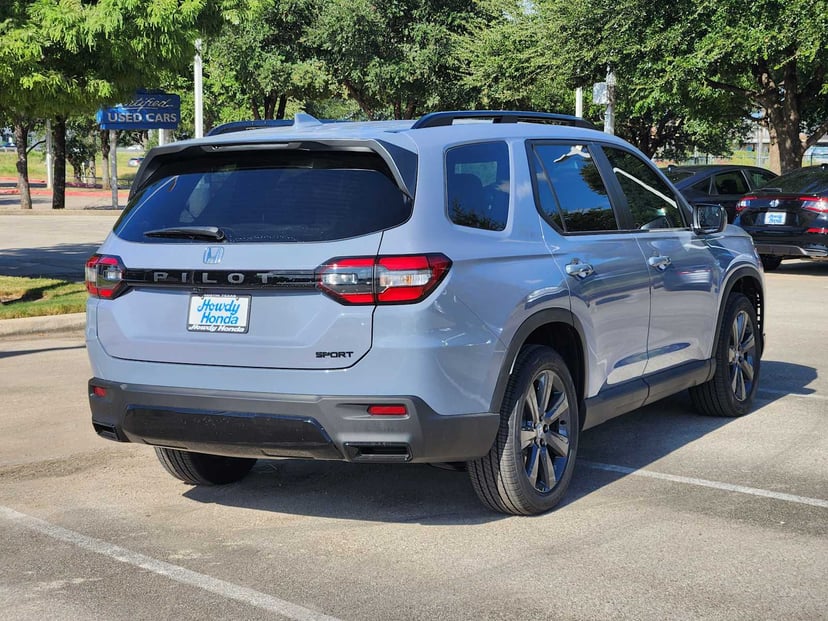 2026 Honda Pilot - Image 2