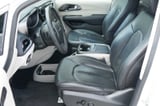 2022 Chrysler Pacifica - Preview 8