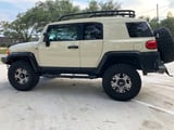 2010 Toyota FJ Cruiser - Preview 8