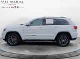 2017 Jeep Grand Cherokee - Preview 13