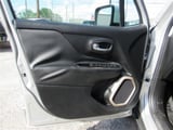 2015 Jeep Renegade - Preview 8