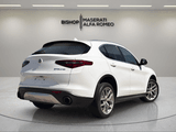 2019 Alfa Romeo Stelvio - Preview 4