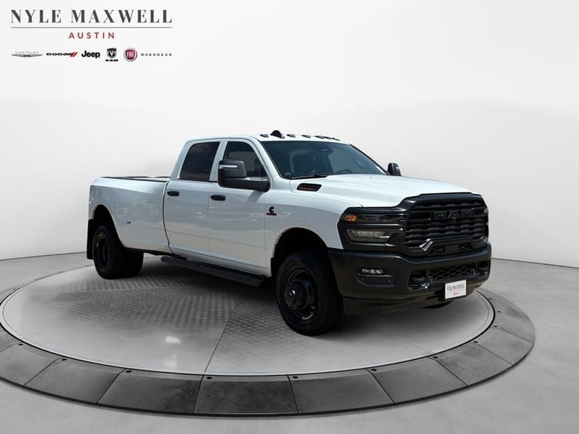 2027 Ram 3500 - Image 2