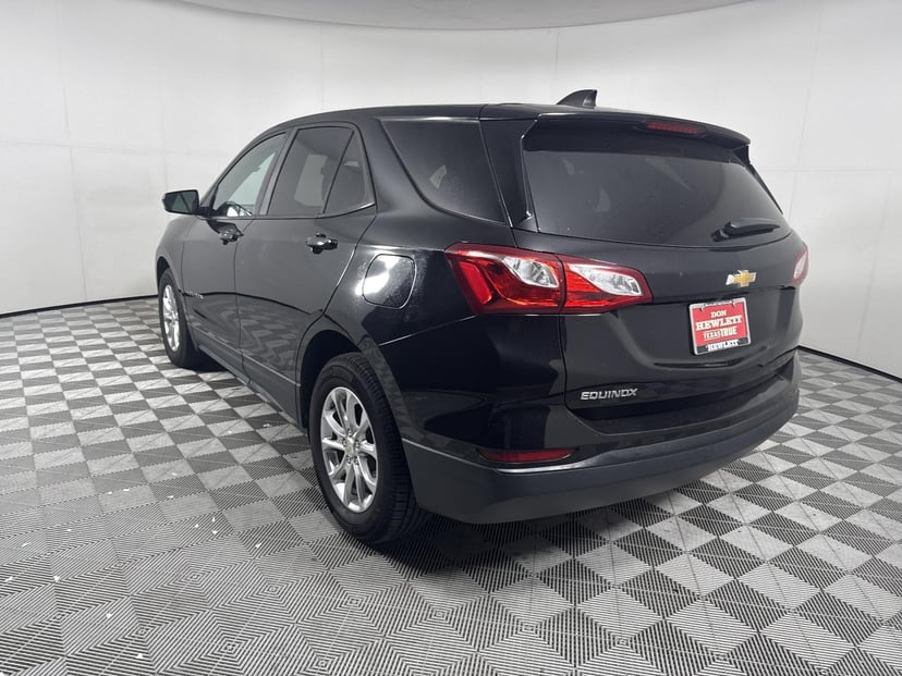 2020 Chevrolet Equinox - Image 2