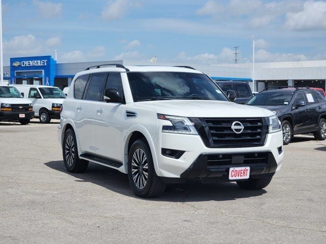 2023 Nissan Armada - Image 2