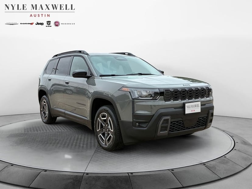2026 Jeep Cherokee Laredo - Image 2