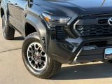 2024 Toyota Tacoma - Preview 3