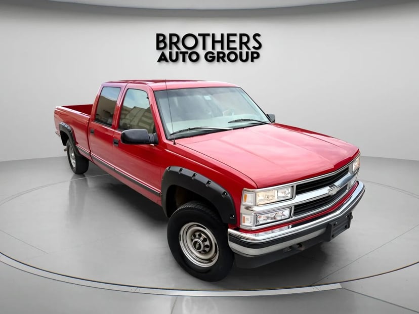 1998 Chevrolet 3500 - Image 1