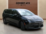 2027 Chrysler Pacifica - Preview 7
