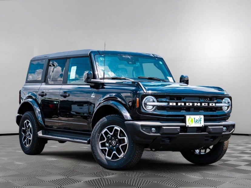 2026 Ford Bronco - Image 1