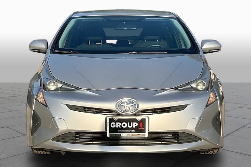 2016 Toyota Prius - Image 3