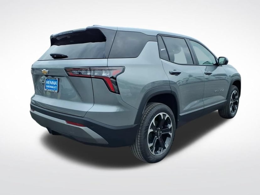 2026 Chevrolet Equinox - Image 2