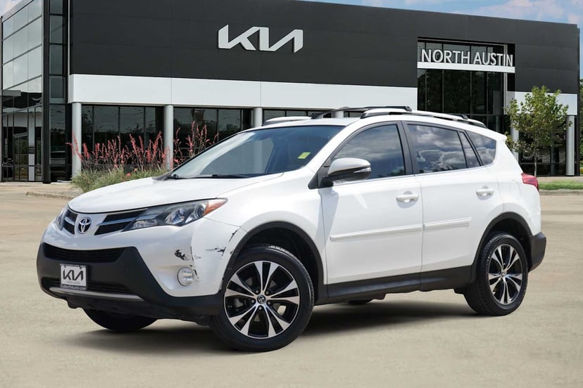 2015 Toyota RAV4 - Image 1