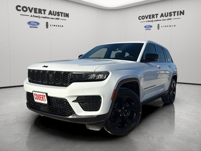 2022 Jeep Grand Cherokee - Image 1