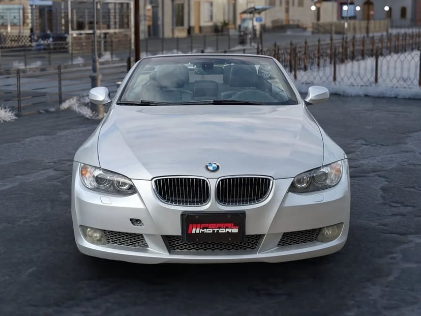 2010 BMW 335i - Image 1