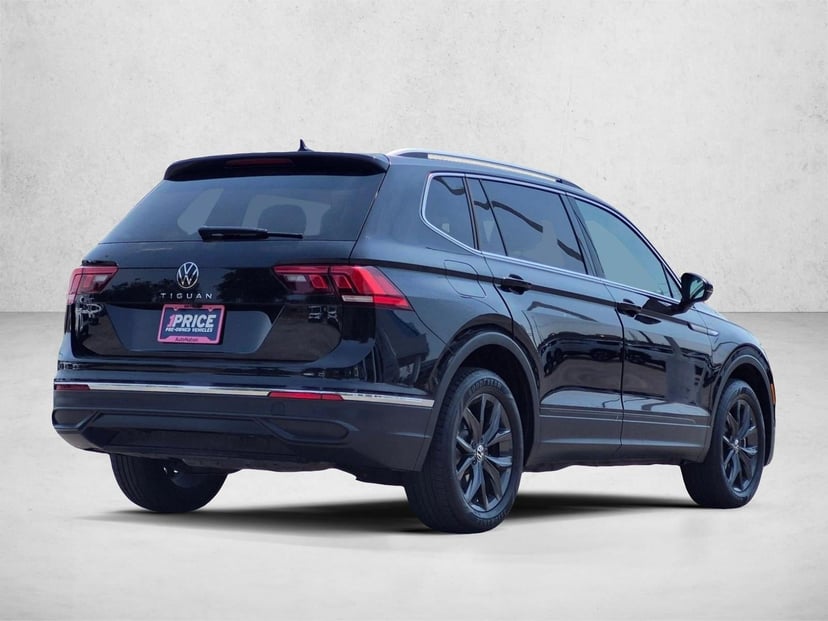2024 Volkswagen Tiguan - Image 3