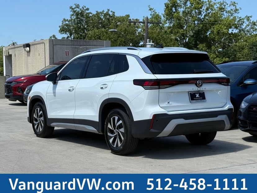2026 Volkswagen Tiguan - Image 2
