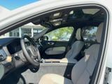 2026 Volvo XC60 - Preview 12