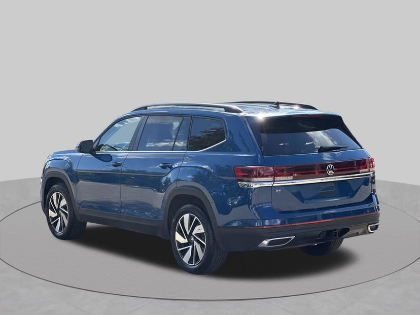 2026 Volkswagen Atlas - Image 1