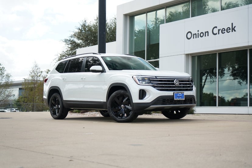 2026 Volkswagen Atlas - Image 1