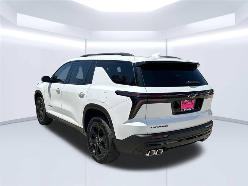 2027 Chevrolet Traverse - Image 1
