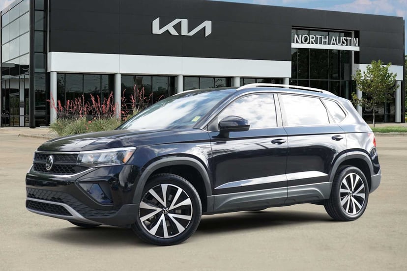 2022 Volkswagen Taos - Image 1