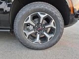 2026 GMC Yukon XL - Preview 13