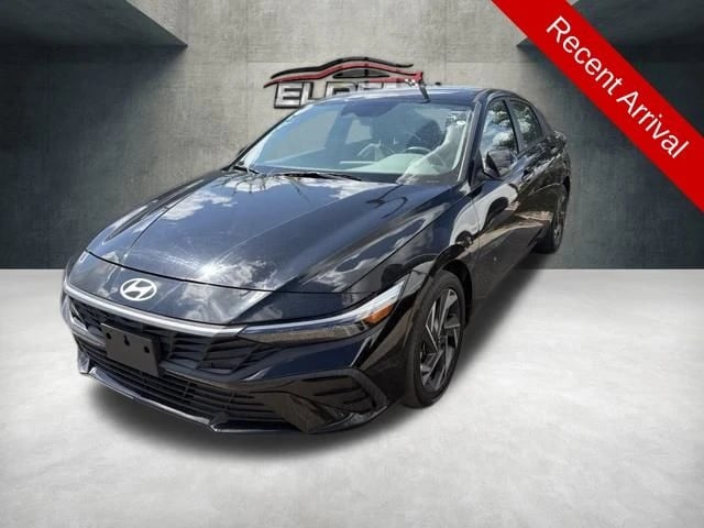 2025 Hyundai Elantra - Image 1