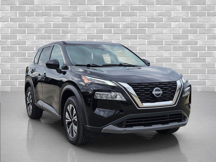2023 Nissan Rogue - Image 1