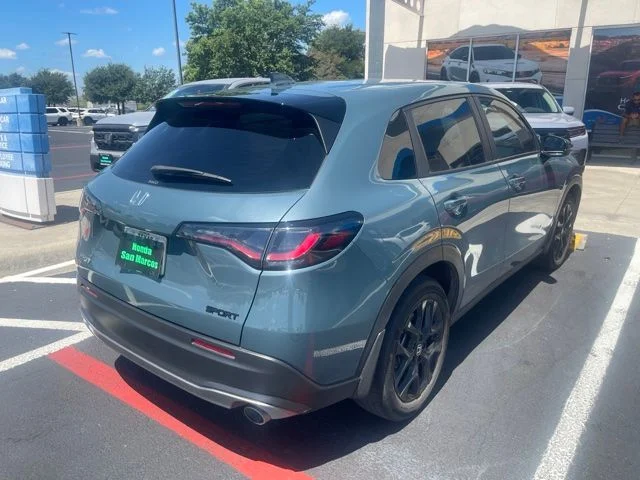2024 Honda HR-V - Image 3