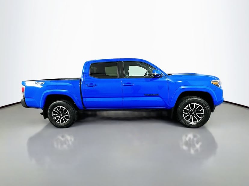 2021 Toyota Tacoma - Image 2