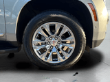 2025 GMC Yukon XL - Preview 13