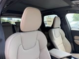 2026 Volvo XC60 - Preview 8
