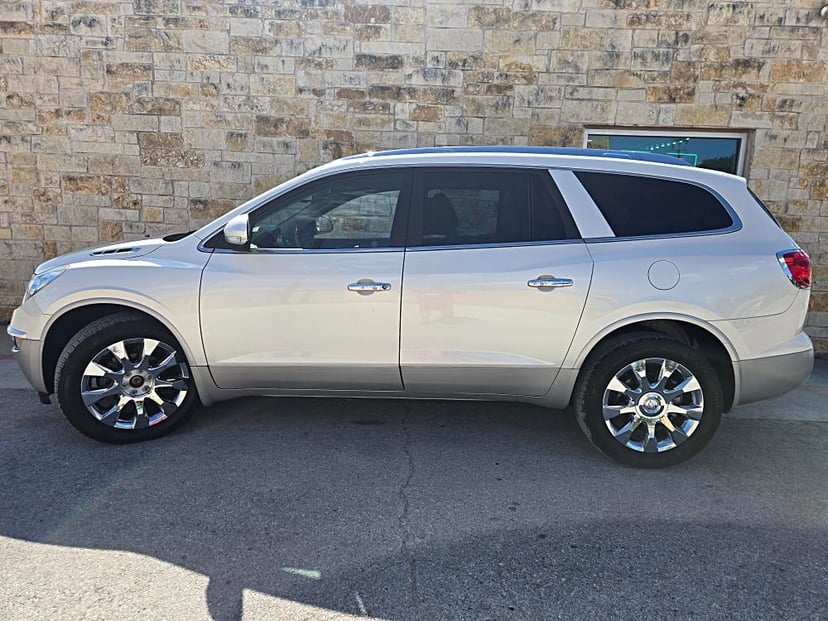 2012 Buick Enclave - Image 2
