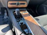 2025 Volvo XC90 - Preview 12