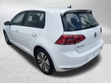 2016 Volkswagen E-Golf - Preview 6
