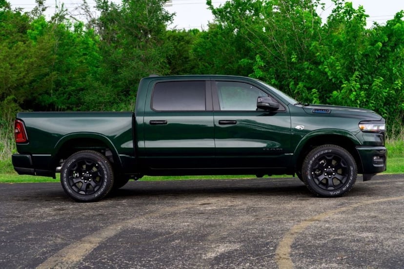 2026 Ram 1500 - Image 3