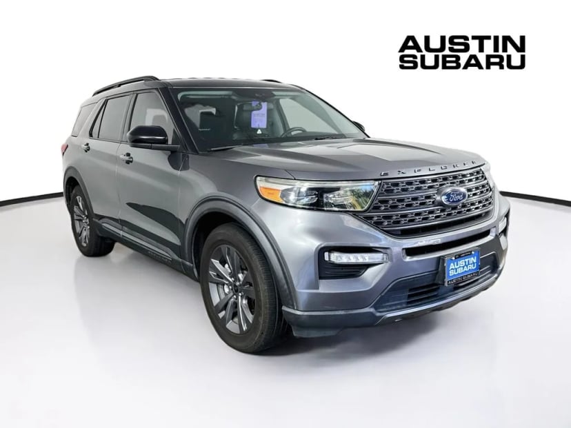 2022 Ford Explorer - Image 1
