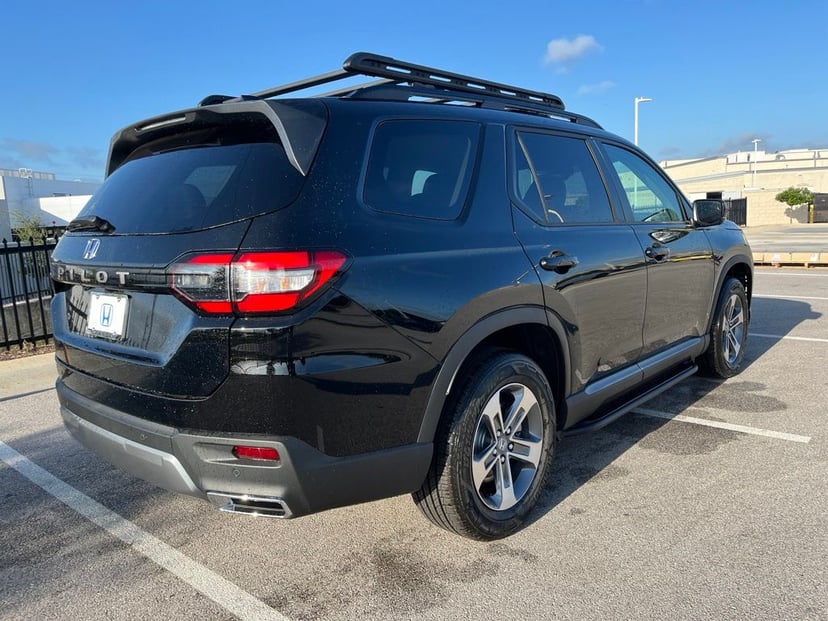 2026 Honda Pilot - Image 2