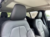 2025 Volvo XC40 - Preview 7