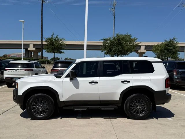 2024 Toyota Land Cruiser - Image 3