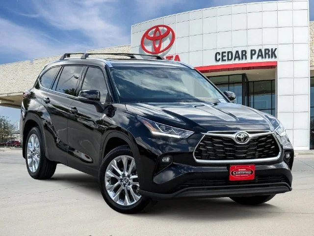 2026 Toyota Highlander - Image 1