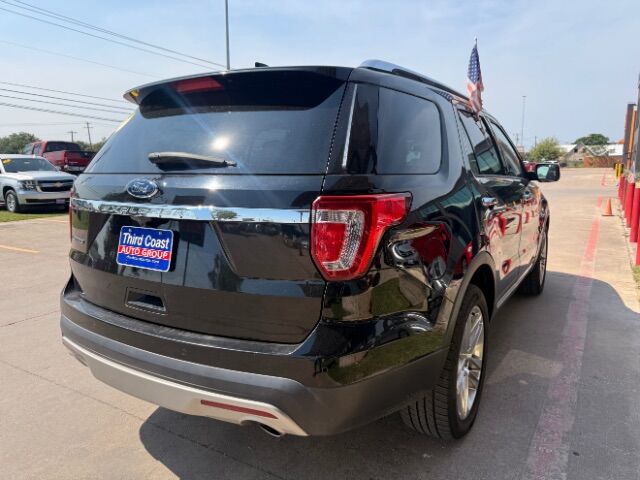 2017 Ford Explorer - Image 3